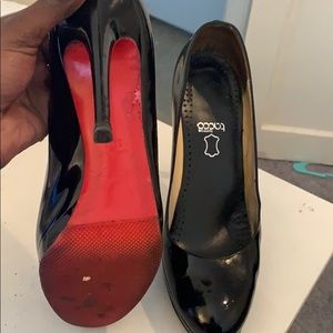Authentic Christian Louboutin Dirditta heels